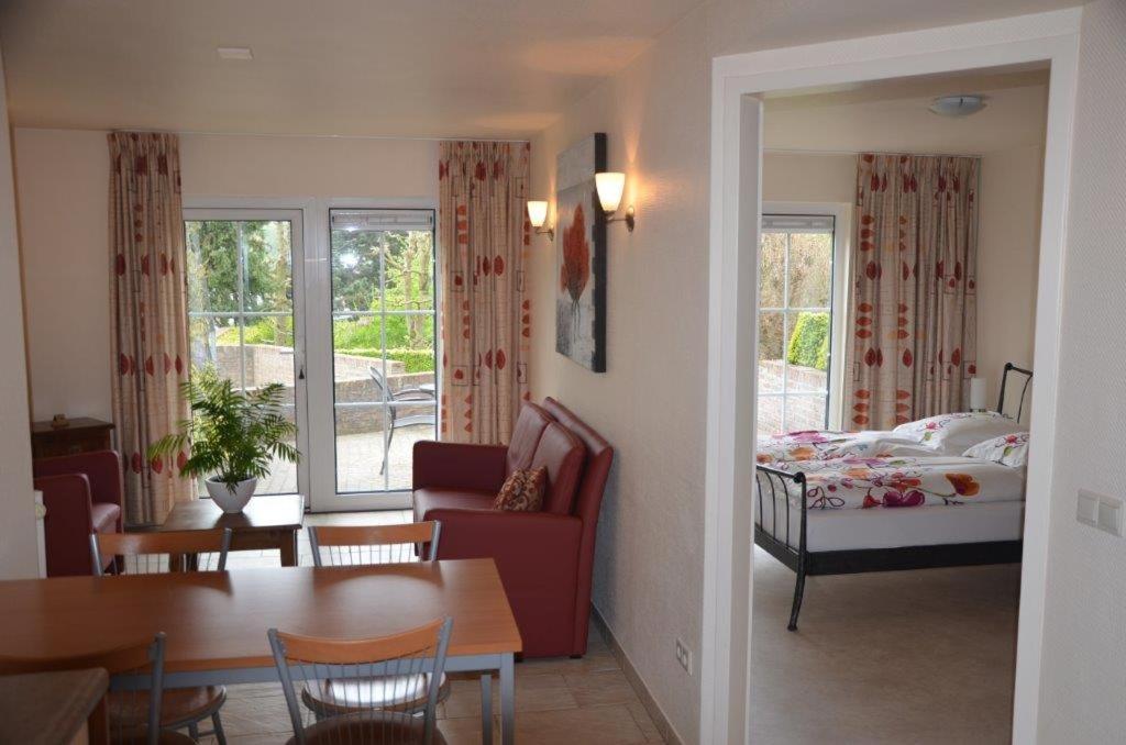 Panorama Sousberg B&B En Appartementen Schin op Geul Esterno foto