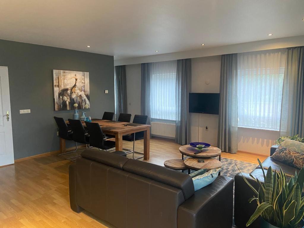 Panorama Sousberg B&B En Appartementen Schin op Geul Esterno foto