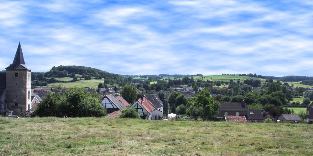 Panorama Sousberg B&B En Appartementen Schin op Geul Esterno foto