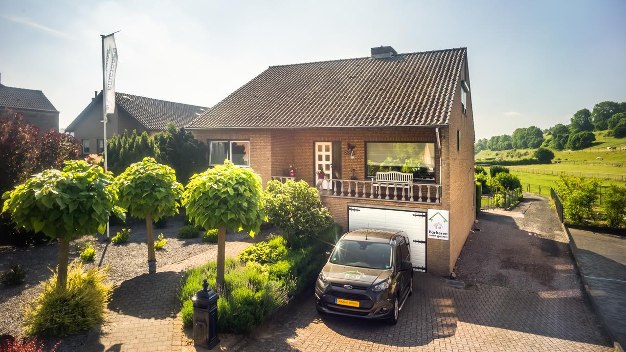 Panorama Sousberg B&B En Appartementen Schin op Geul Esterno foto